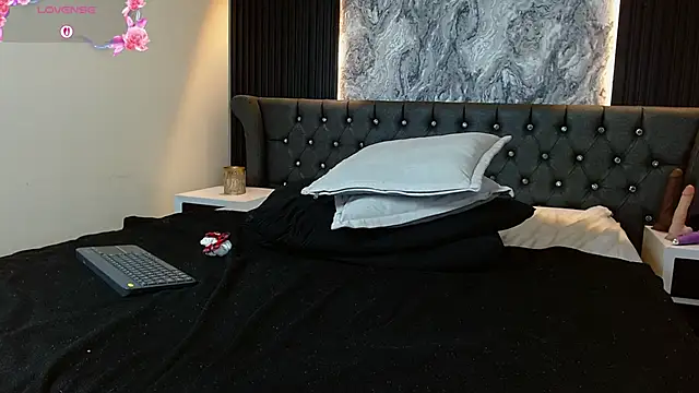 Lolagolden1 라이브 XXX 채팅