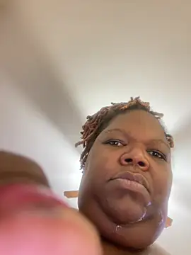 Babygir85 现场XXX聊天