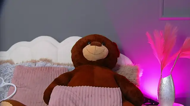 Chat +18 de CrystalRedd ao vivo