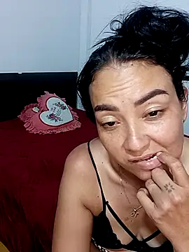 Chat +18 de LuluDream ao vivo