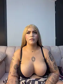 sweet_dalila's Webcam Show