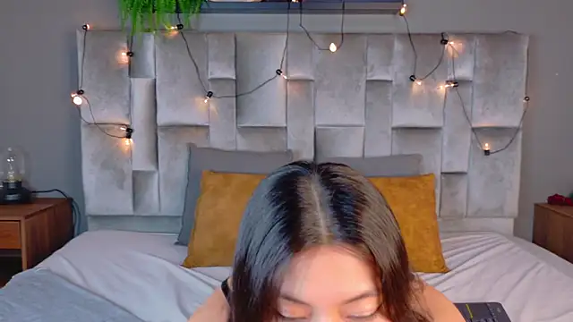 AnnieRouse__ 现场XXX聊天