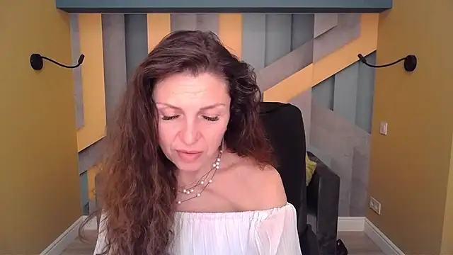 แชท XXX สดของ EllaLong