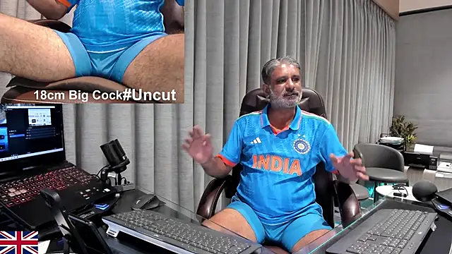 OnlineBossUKのライブXXXチャット