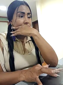 Chatroom XXX en direct de Ariana_Rodriguez