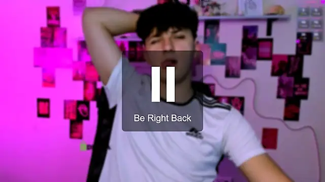 travis_wolf_'s Live XXX Chat