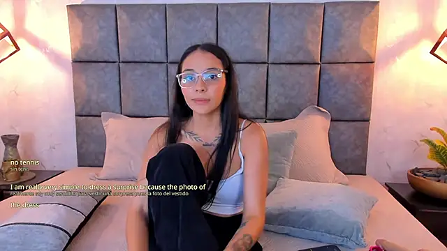 دردشة Roseaurora الجنسية المباشرة