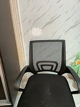 Chatroom XXX en direct de AliceeXHottie