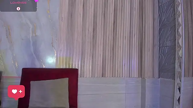 BriannaChelsea élő XXX-chatje