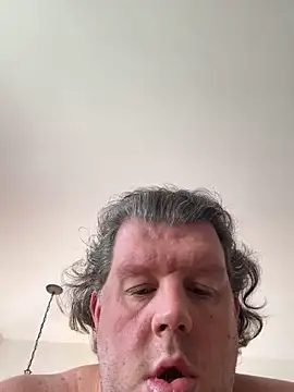 Stephanie1984: απευθείας συνομιλία ΧΧΧ