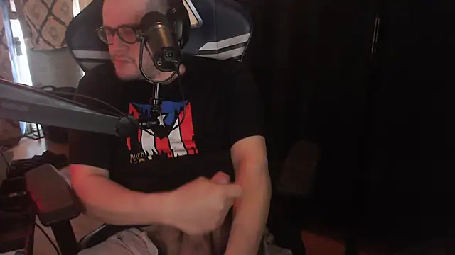 chicostick413 – Naživo XXX chat