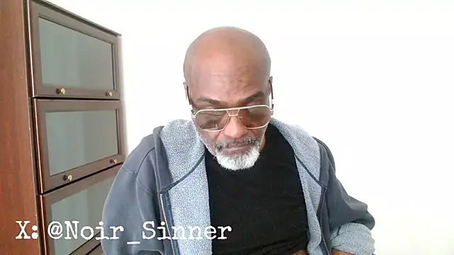 Živý XXX chat sinnernoir