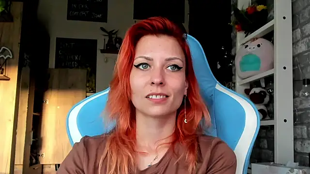 XXX chat uživo modela karo123421