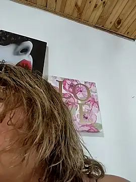 AlexxiaaMat – Naživo XXX chat