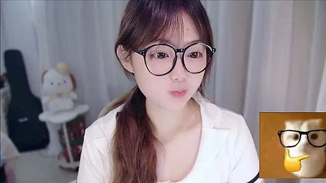 YUANYUAN-A লাইভ XXX চ্যাট