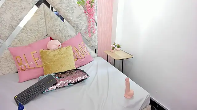 OriannaValens 现场XXX聊天