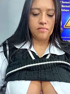 แชท XXX สดของ _Mia-Safety_Inspector