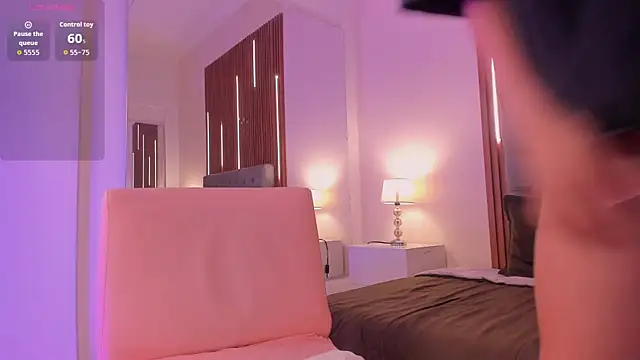 แชท XXX สดของ LiaSalvatore