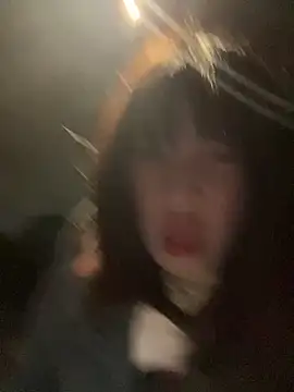 littleqiu Pertunjukan Webcam