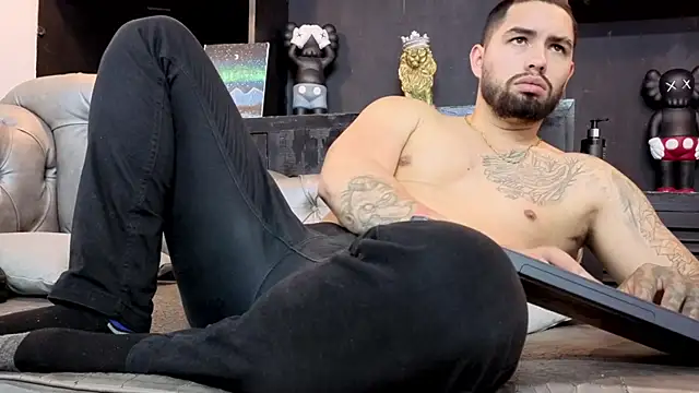 matteosantos élő XXX-chatje