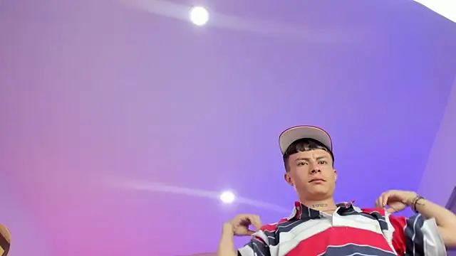 Chat +18 de Nascary_Fox ao vivo