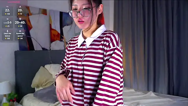 Živý XXX chat NelleMihalko