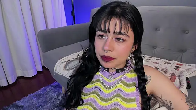 flower_smith_'s Live XXX Chat