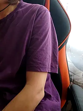 Chat +18 de Aashikalaa ao vivo