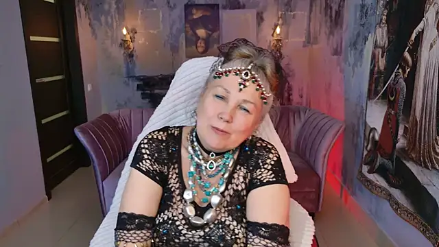 LilaMaharani's Live XXX Chat