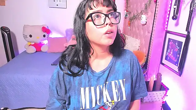 Chat XXX en directo de LillyCandy