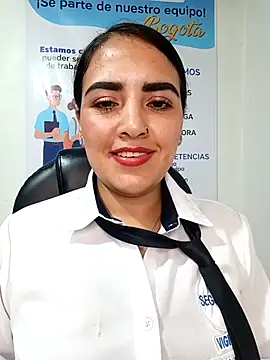 دردشة MAYE__13 الجنسية المباشرة