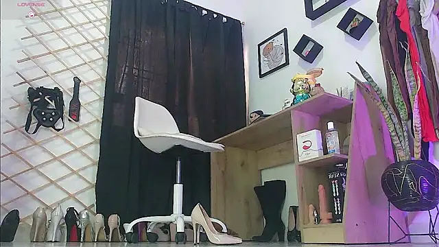 Chat XXX en directo de myla_sarah