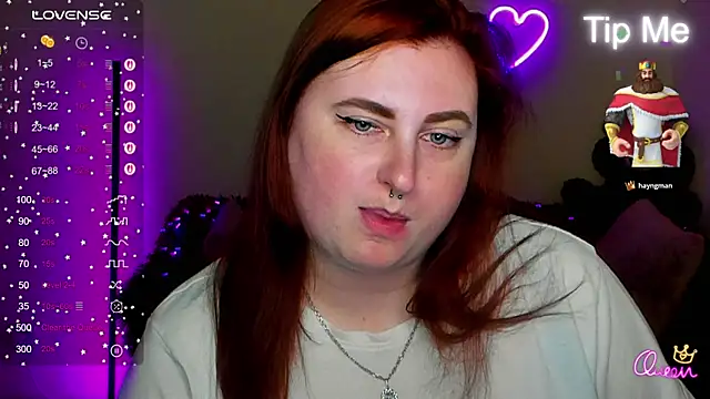 Chat +18 de Alicia_love00 ao vivo