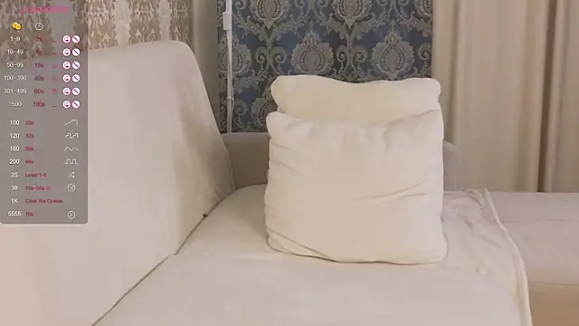 Chat +18 de foxy_bloomm ao vivo