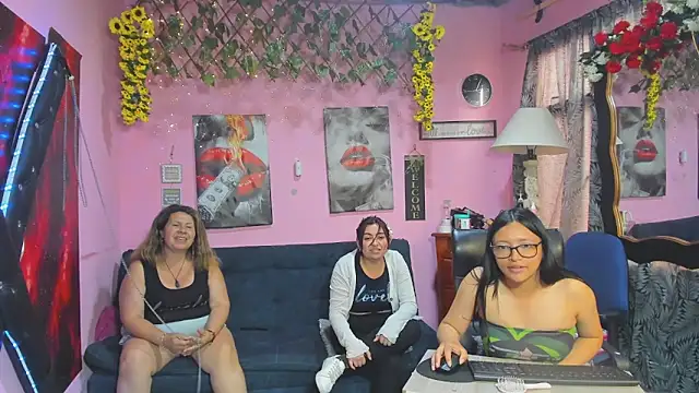 Chat XXX en directo de lesbiancuple