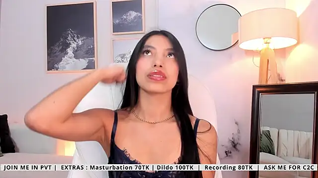 Tiffany_Low Adlı Modelin Canlı XXX Sohbeti