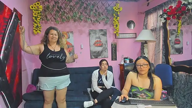 lesbiancuple Chat XXX in diretta