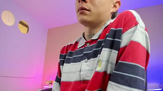 Nascary_Fox live XXX chat