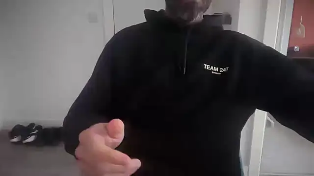 Thickdickdominant webkamerás műsora