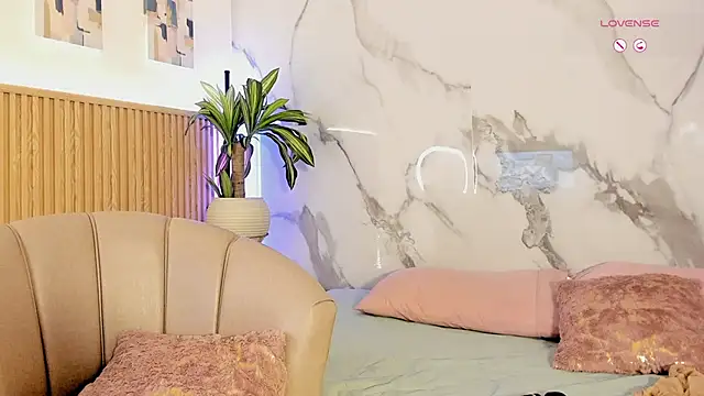 Fyre_divine – webcam-show