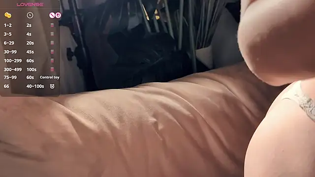 Chat XXX en directo de LaureMestler