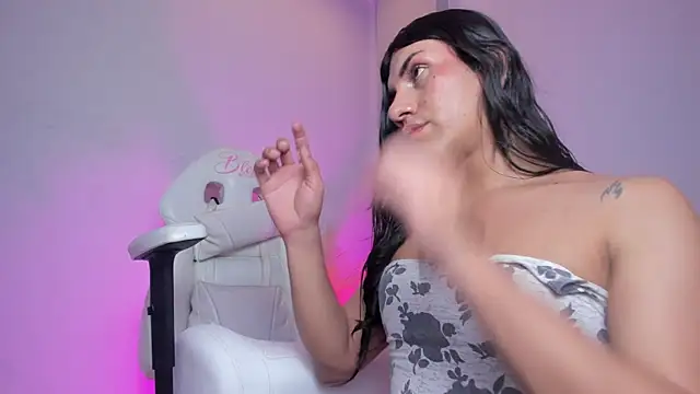 Živý XXX chat stefy_bratz