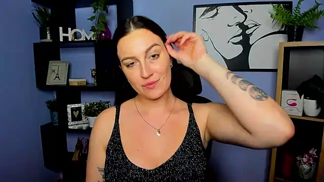 Онлайн чат XXX FUN_AMI