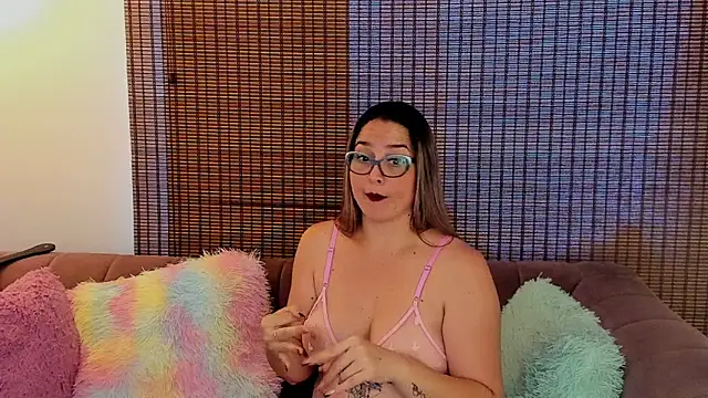 ariana_crossのライブXXXチャット