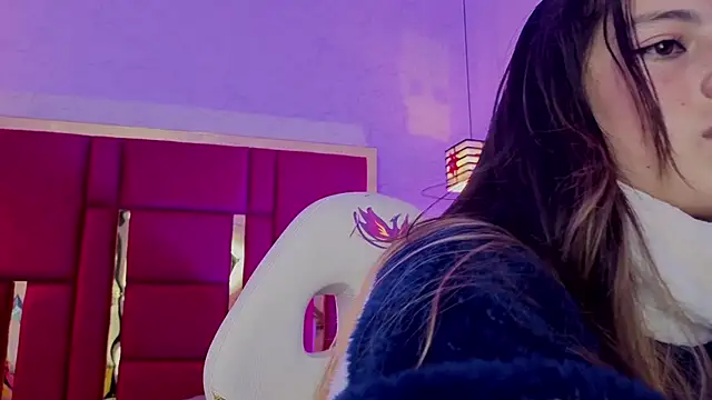 moon_winyn Live XXX chat