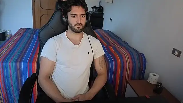 Al3xox02 网络视讯表演