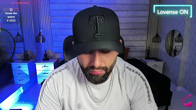 Chat XXX Live jhon_bear03