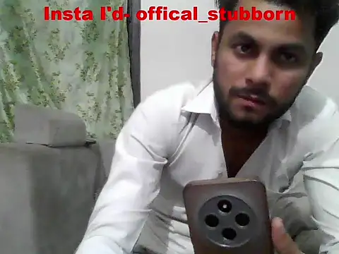 Stubborndesiboy's Live XXX Chat