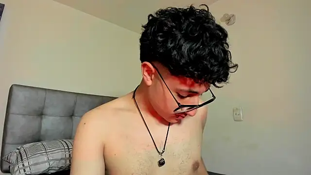 Adonibaskerville4: онлайн-секс-чат