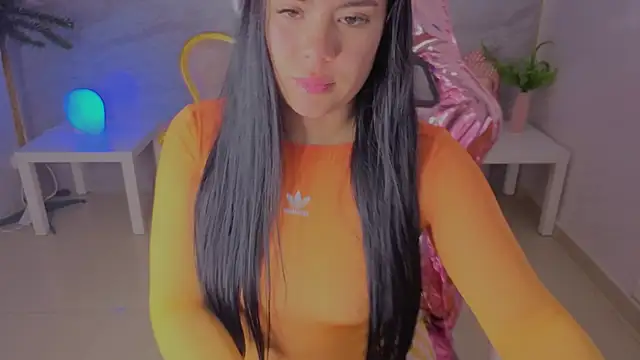 nati06_s Chat XXX live